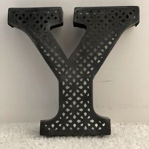 Metal Letter “Y”